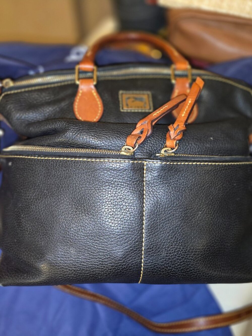 Dooney & Bourke Dillen Double Pocket Pebbled Leather